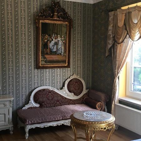 Hotel Bynovecký Zámeček Exteriér fotografie